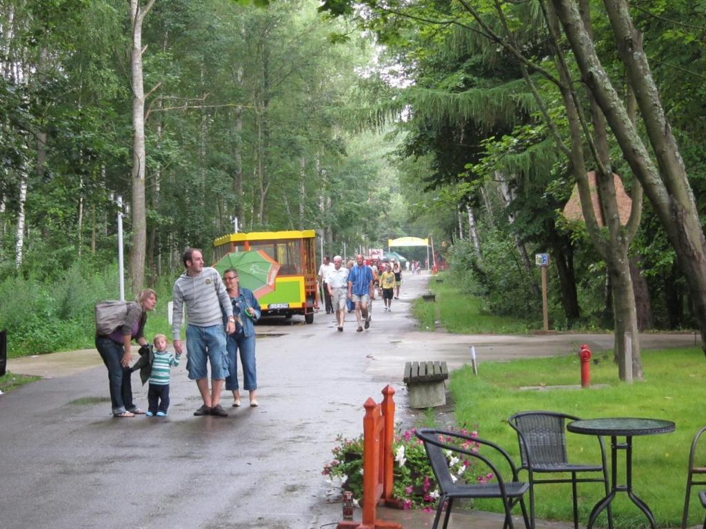 Resort Piaseczno Rozplucie ภายนอก รูปภาพ