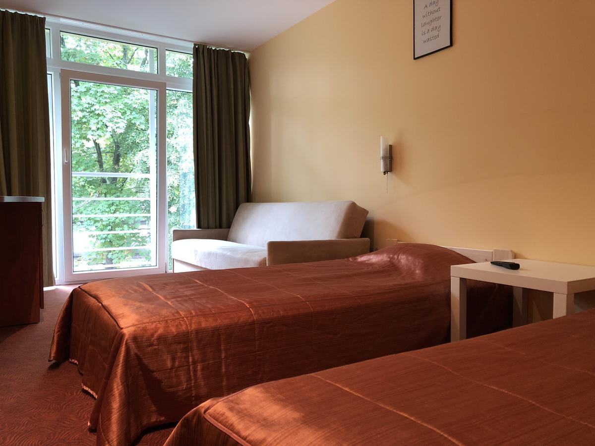 Resort Piaseczno Rozplucie ภายนอก รูปภาพ